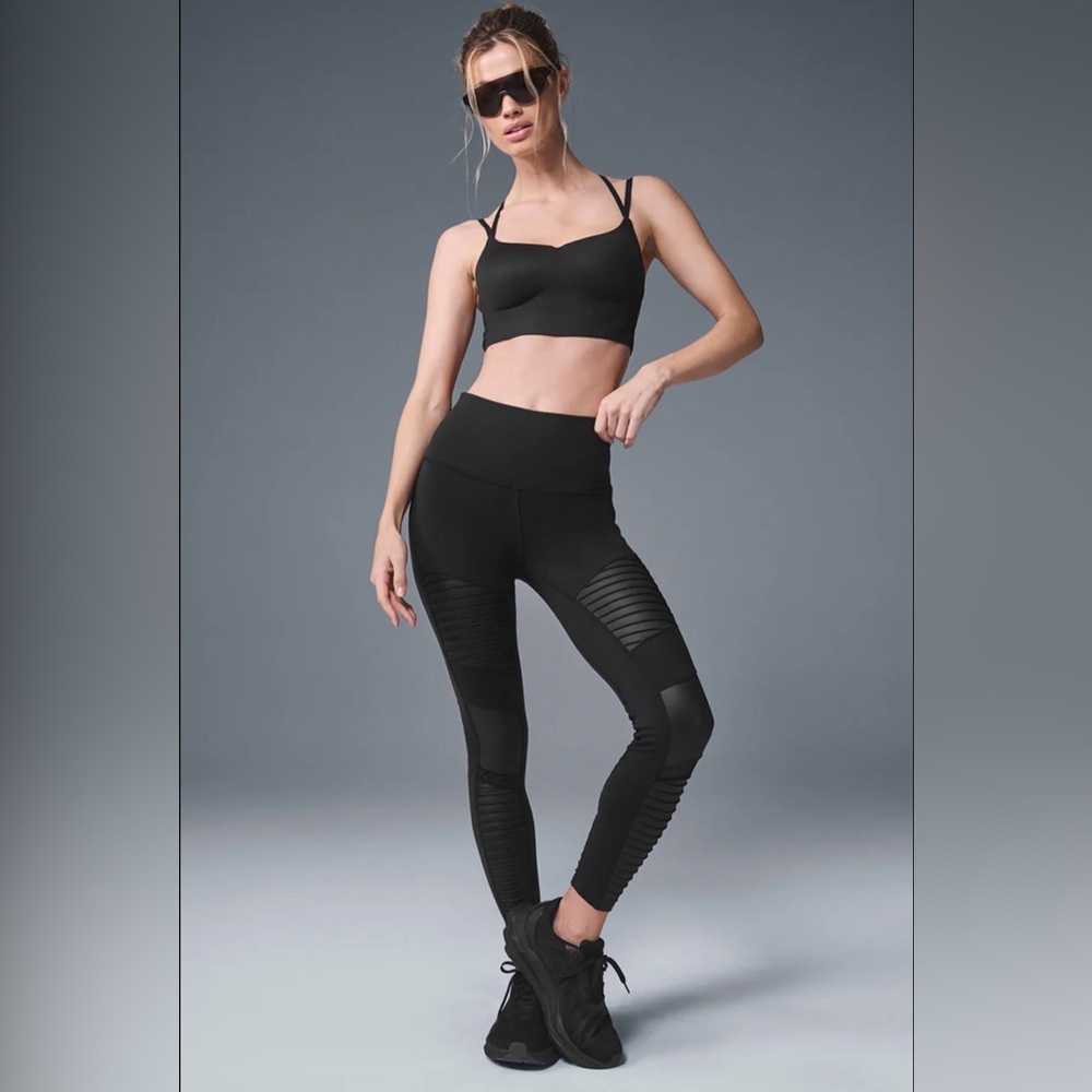ALO Yoga Black High Waist Moto 7/8 Leggings - Size M - Still in store - sold out